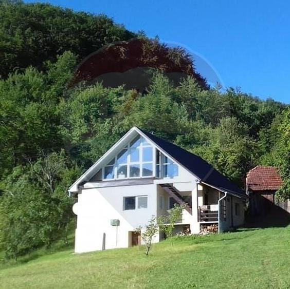 Casă de vânzare zona Bratca, 5 camere, 12 375 teren - 1