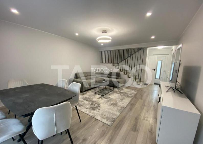 Casa tip duplex complet utilata singur in curte cu loc de pa Casa tip duplex complet utilata singur in curte cu loc de pa