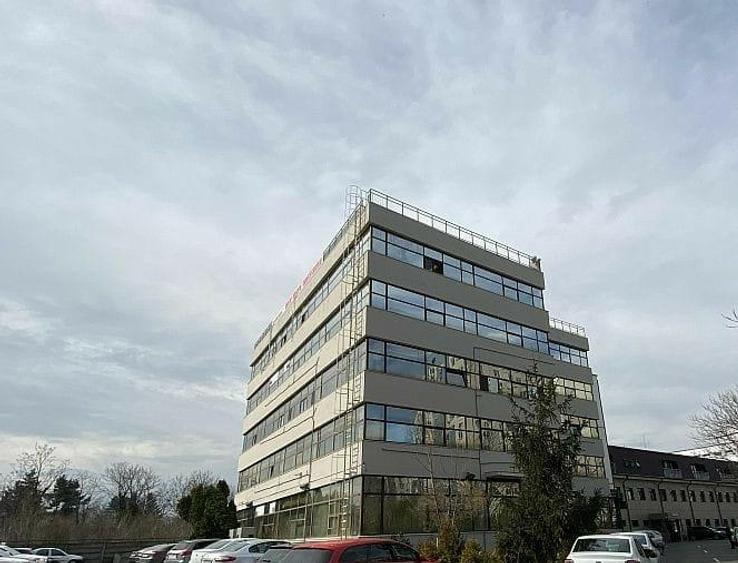 Spatiu pentru birou - 124 mp - ultimul spatiu disponibil - 1