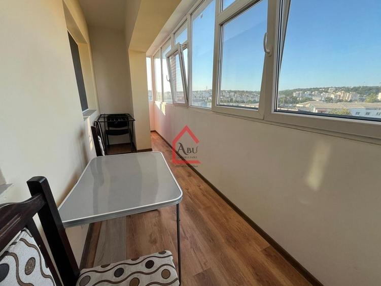 Apartament cu 3 camere, Decomandat, Dacia - 12