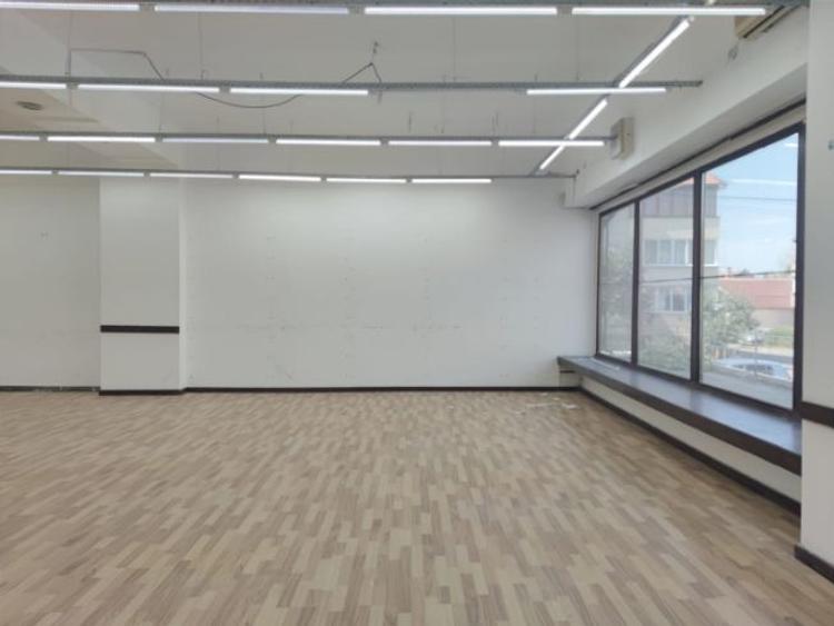 Spatiu comercial, vitrina, 180 mp, Rasnov. - 7