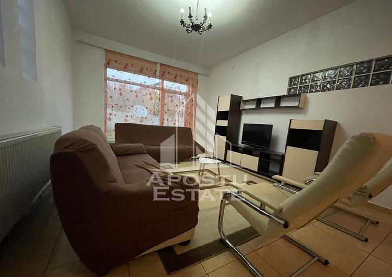 Jumatate de duplex in zona Braytim curte spatioasa - 1