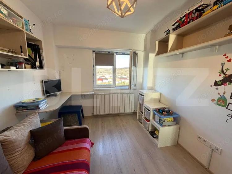 Apartament de vanzare cu 3 camere - 9