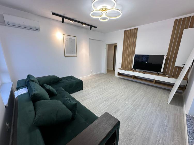 Apartament cu 2 camere,  Investitia Ideala, Metrou Berceni - 1