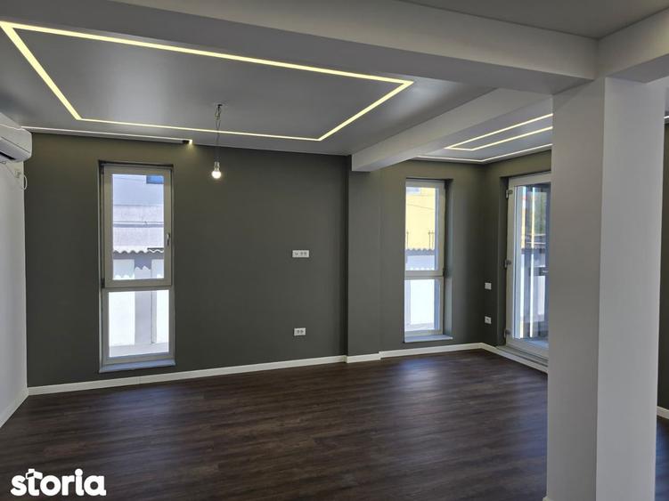 Vila de vanzare in Palazu Mare zona centrala - 6
