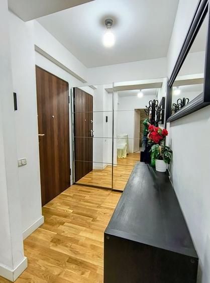 Iancu Nicolae- Gradina Zoologica- Jolie Ville- Loc parcare - 12