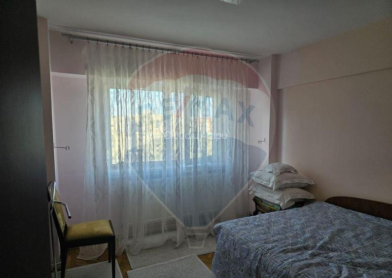 Apartament cu 2 camere de inchiriat in zona Central