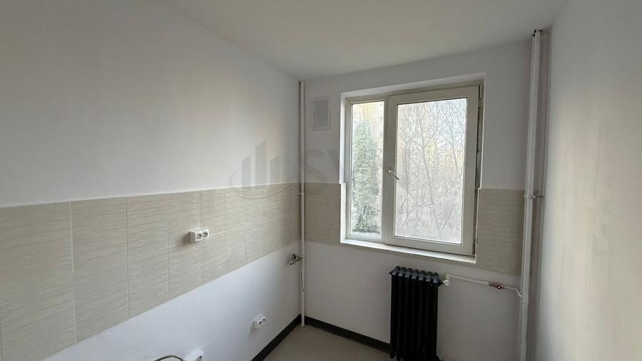 REA1026775 Apartament 2 Camere I De Vanzare I Drumul Taberei - 9