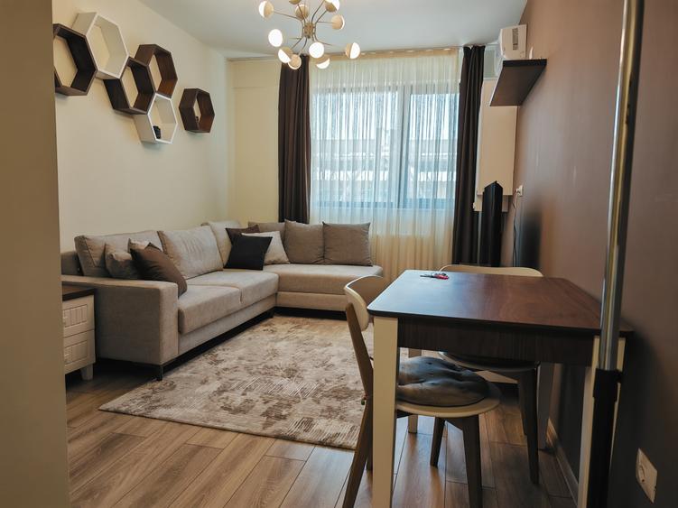 Garsoniera statiune Mamaia zona Cazinou maobilata si utilata - 2