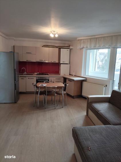 Urgent vand Studio 53 Mp langa mall Coresi eta1 Mobilat utilat Liber! - 7