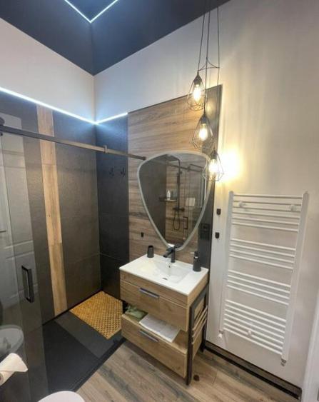 Apartament cu o camera, 36 mp, zona centrala - 14