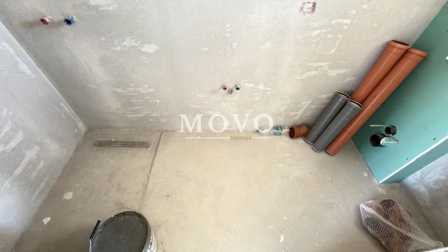 Duplex cu 4 camere cu Canalizare în Moșnița Veche