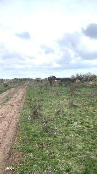 Teren extravilan Craiova/Ghercesti, in spatele aeroportului, 1000 m2 - 2