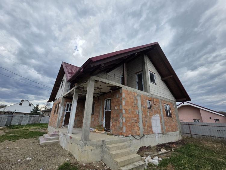 Casa de vanzare in Magura cu interioarele finisate. - 8