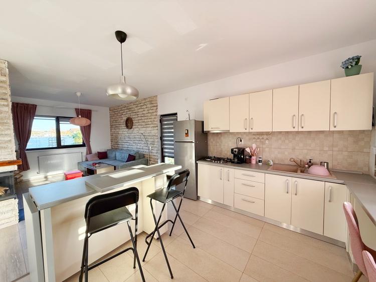 Casa ta cu gradina, la pret de apartament! - 4