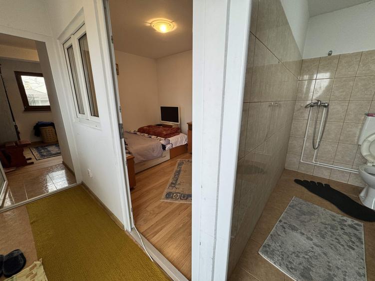 IMOBIL cu 3 cladiri, 14 camere, 6 bai, T= 611 mp, ultracentral,Caracal - 14