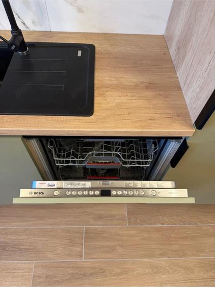 Apartament cu 2 camere decomandat în Torontalului
