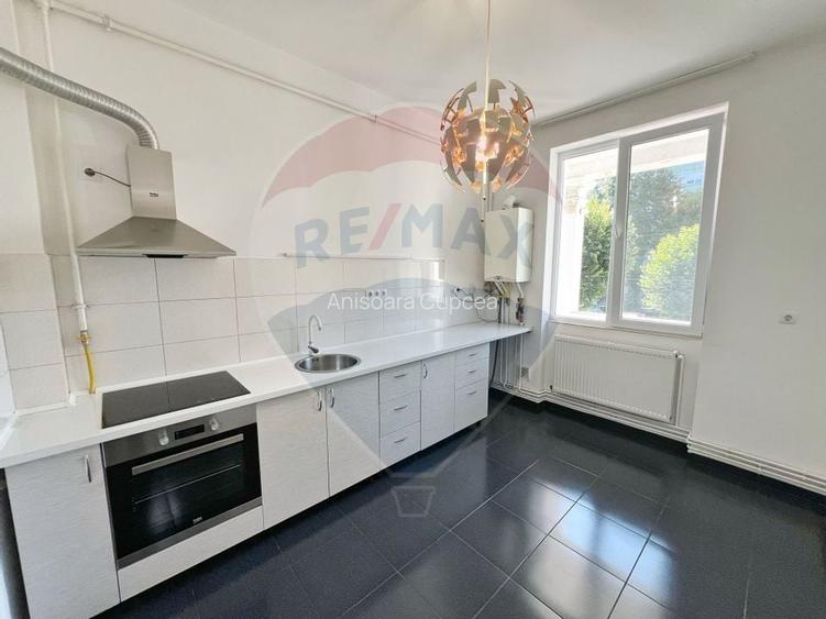 Apartament cu 2 camere de inchiriat Apartament cu 2 camere de inchiriat