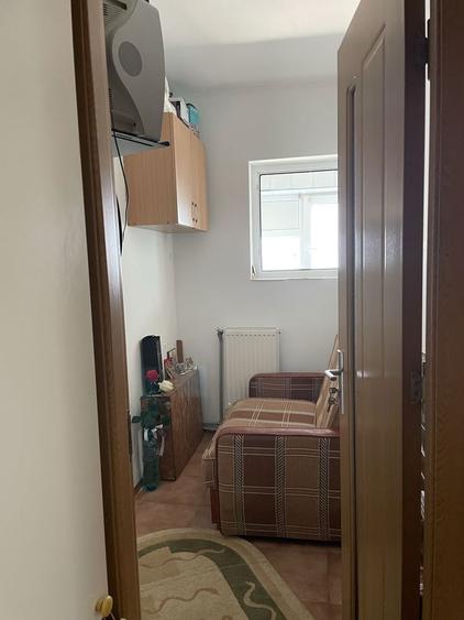 Vand garsoniera confort 1, 26m patrati, etaj 3, zona Radu Negru - 4
