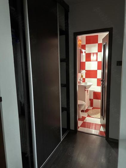 Inchiriez apartament cu doua camere - 8