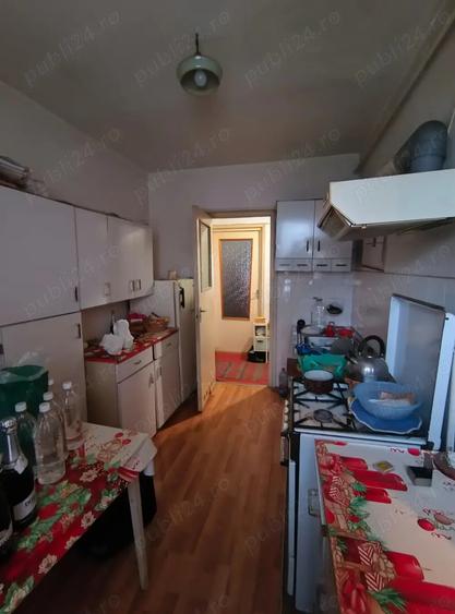 Apartament cu trei camere de vanzare in cartierul Rodnei, Reghin - 9