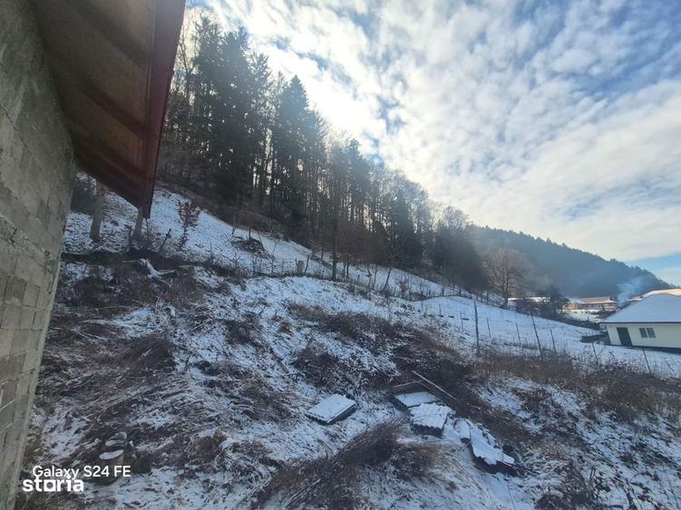 Vila D+1+M spatioasa, ideala pentru locuinta familiala sau investitie - 5