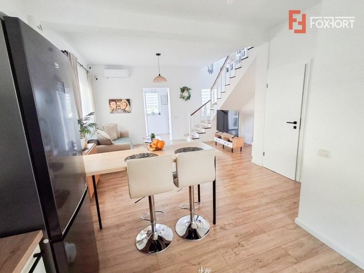 Casa tip duplex cu 3 camere de vanzare in Bucovat - 5