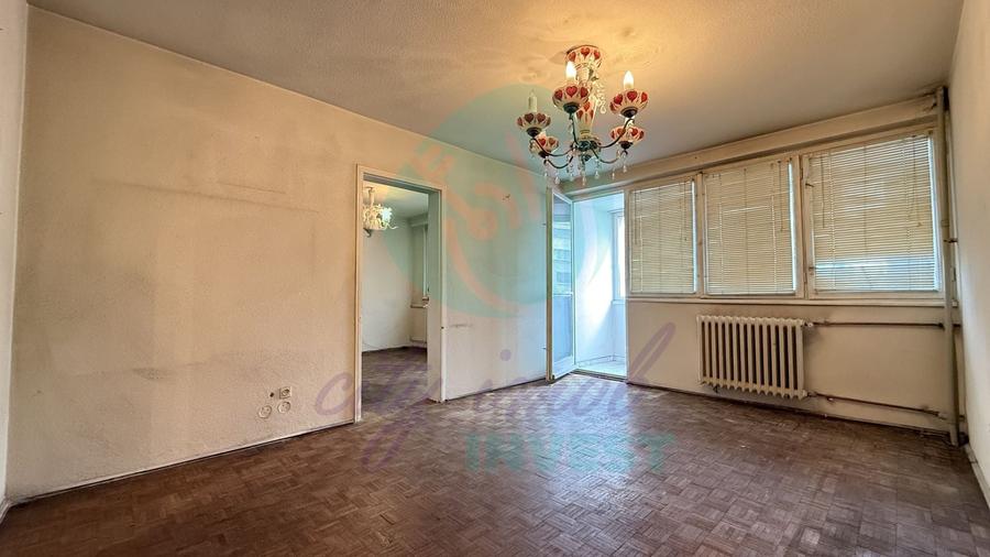 4 camere ultracentral | Universitate – Romană | Ideal locuire sau investiție - 2