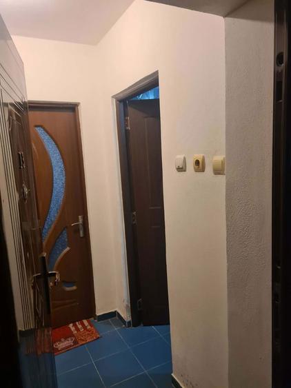 Vand Garsoniera!! - 2