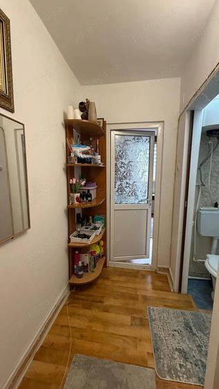 Garsoniera mobilata + electrocasnice + AC | Etaj 1 | Zona Scoala Nr. 1 Urziceni - 5