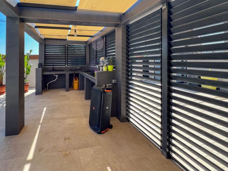 Ready to move  |  Vila premium cu piscina și jacuzzi încălzite - 56