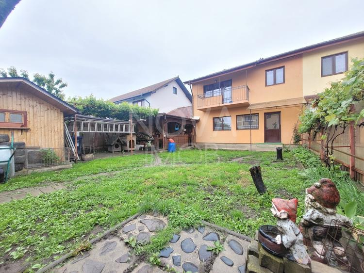 Casa tip duplex cu garaj si deschidere la 2 strazi, Selimbar - 7