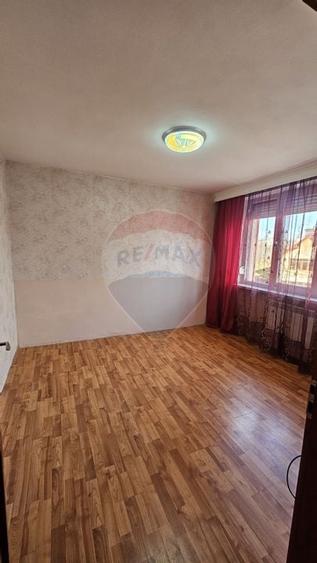 Apartament 3 camere de vânzare – Zona 1 Decembrie, Piatra Neamț - 38