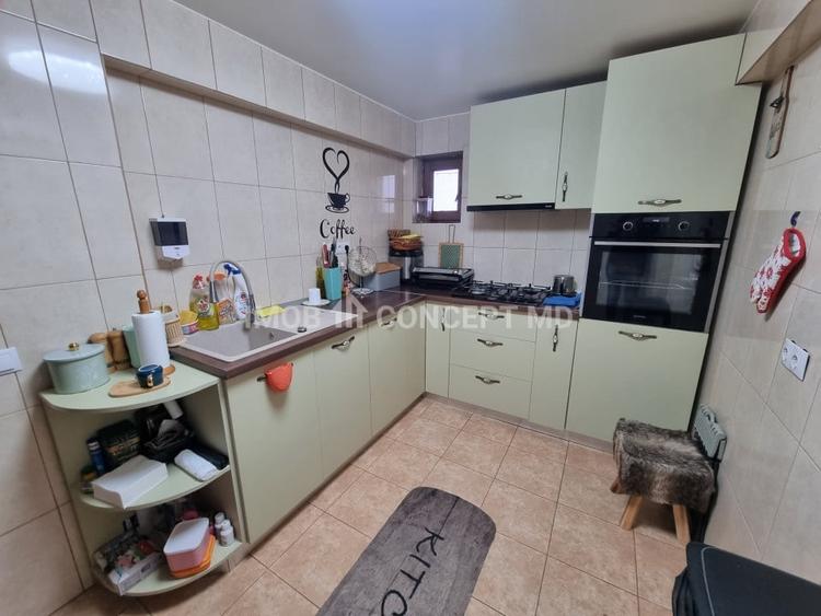 Vanzare Casa-vila 7 camere si teren 1250mp sau schimb, Puchenii Mosneni-Prahova - 5