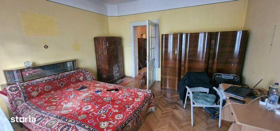 Casa de vanzare in Oradea zona Cantemir (24/a). - 2