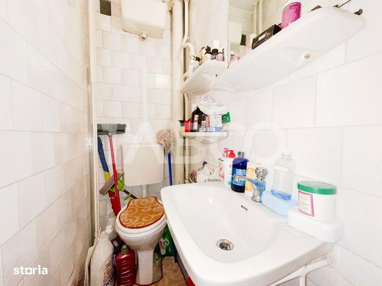 De vanzare apartament 4 camere decomandate cartierul Manastur - 1