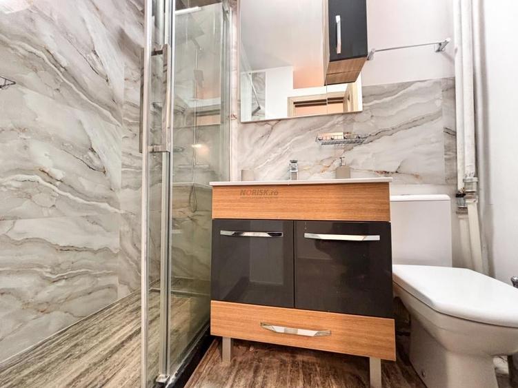 Apartament 3 Camere 67mp Decomandat Bloc 1979 3 min Metrou LUJERULUI  - Renovat - 15