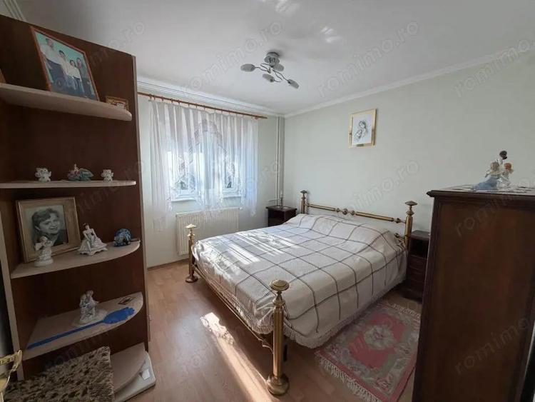 Apartament 4 camere. etj 2, Radauti - 8