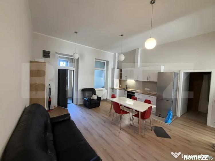 Apartament cu 2 camere semidecomandat în Horea