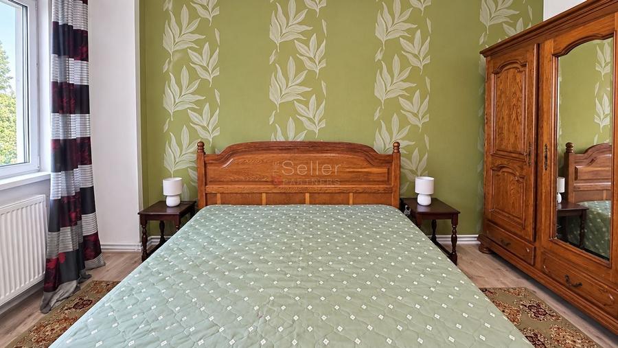 Apartament cu 3 camere decomandat, mobilat în Răcădău