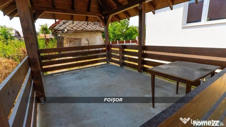 Casă cu 5 camere cu Teren 600 Mp în Mireșu Mare
