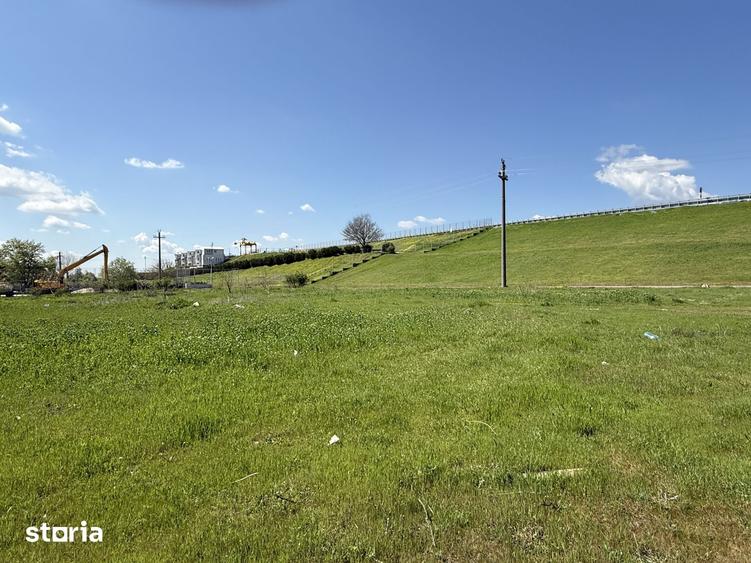 Teren de 2495 mp, în Cornetu