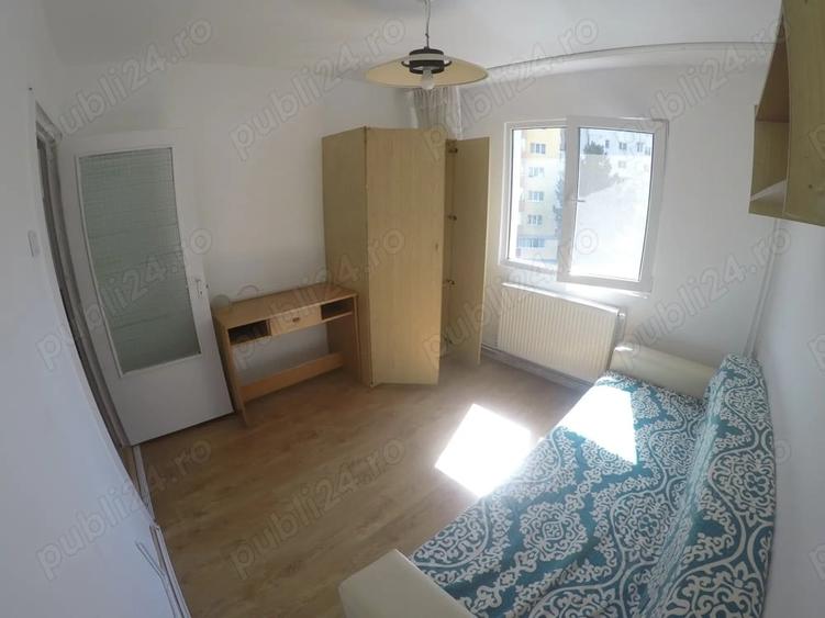 Apartament cu 3 camere semidecomandat în Mănăștur