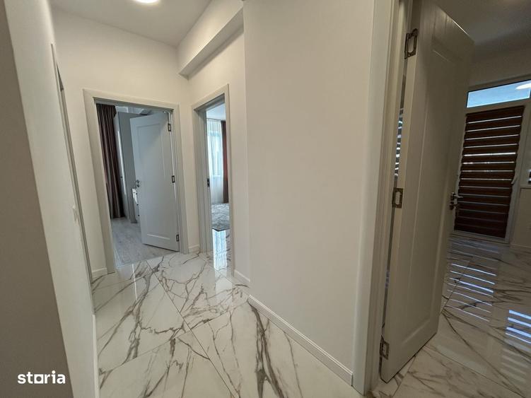 Apartament cu 2 camere decomandat în Titan