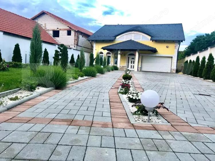Casă cu 4 camere cu Teren 915 Mp în Blaj