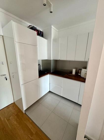 Apartament cu 2 camere semidecomandat, mobilat în Bucureștii Noi