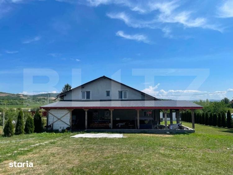 Casă cu 3 camere cu Teren 3100 Mp în Sânpaul