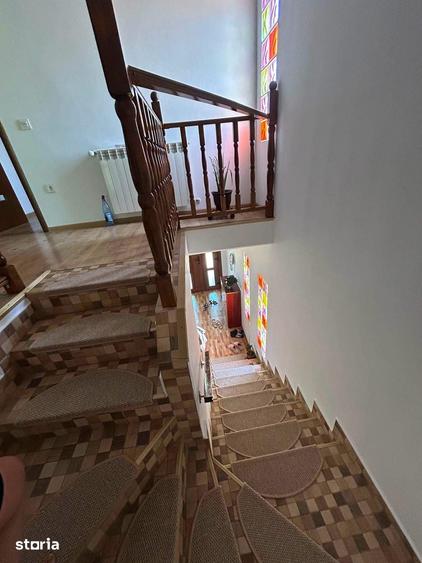 De vanzare casa D+P+E, din caramida, mobilata si utilata, 800mp teren - 12