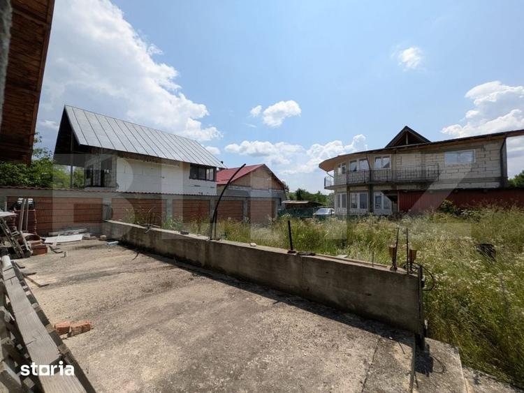 Casă cu 5 camere cu Teren 141 Mp în Central