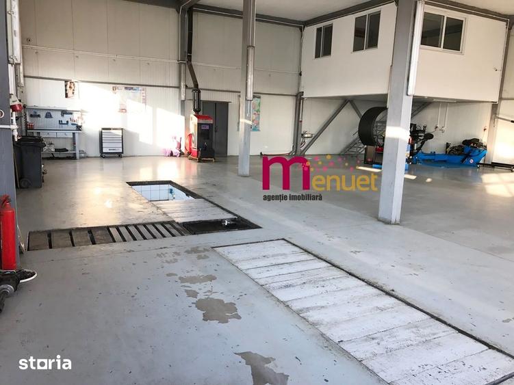 Spațiu comercial, de 2,000 mp, în Central